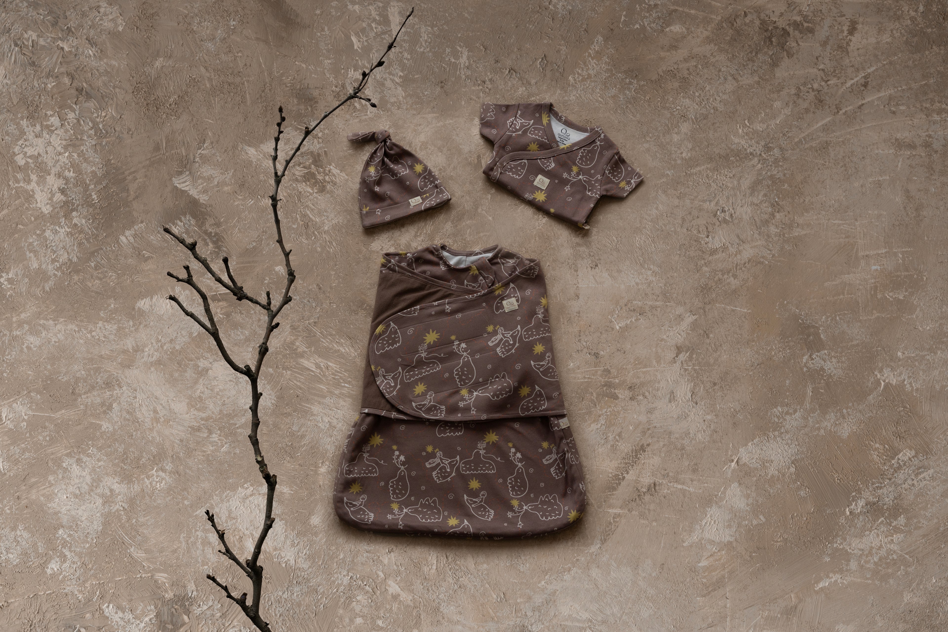 Yenidoğan Kundak Seti – QUNDAQ Kalça Dostu Little Bird Tale Desen